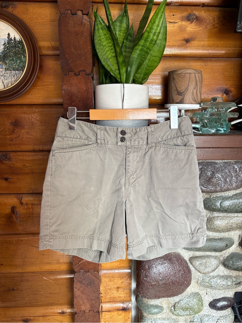 Eddie Bauer Mercer Fit Khaki Cotton Shorts Size 2